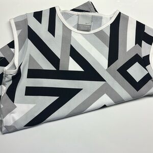 Nike geometric print tank, women’s XS. Black/gray/white